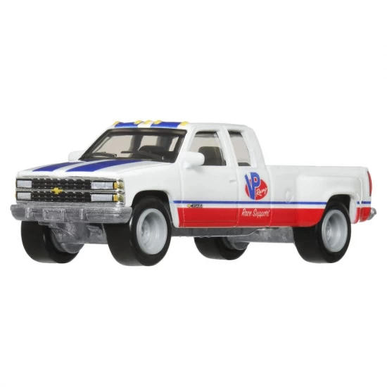 Transportator Hot Wheels Chevy Silverado 3500 88 cu masinuta Chevy Nova 63 scara 1:64