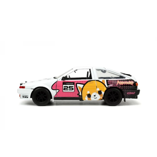 Set masinuta metalica Toyota Trueno scara 1:24 si figurina Aggretsuko