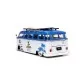Masina din metal Volkswagen T1 Bus scara 1:24 cu figurina Mickey Mouse Masina din metal Volkswagen T1 Bus scara 1:24 cu figurina Mickey Mouse