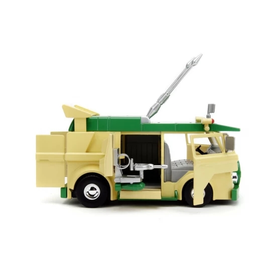 Set figurina Donatello si masina metalica Testoasele Ninja scara 1:24 Set figurina Donatello si masina metalica Testoasele Ninja scara 1:24