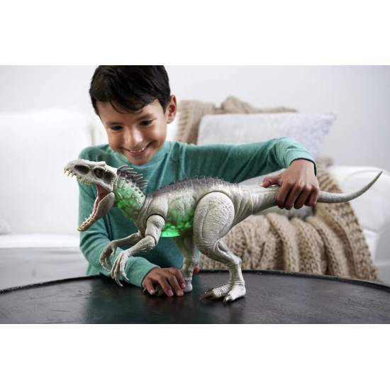 Dinozaur interactiv Jurassic World Dino Trackers Camouflage Battle Indominus Rex Dinozaur interactiv Jurassic World Dino Trackers Camouflage Battle Indominus Rex