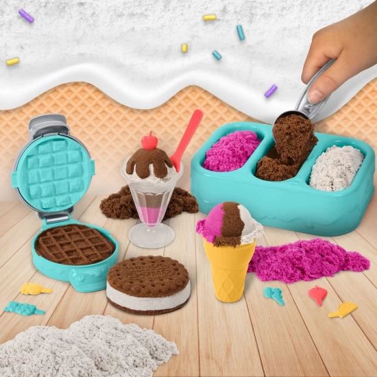 Set de joaca nisip kinetic - Inghetata si prajiturele colorate si parfumate