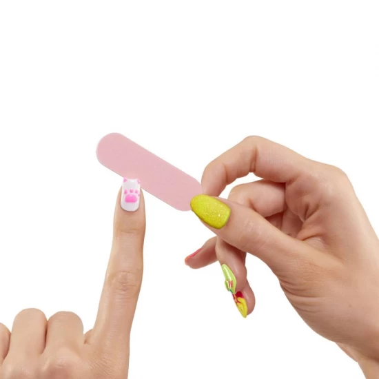 Set papusa cu accesorii L.O.L. Surprise! OMG Sweet Nails Kitty Cafe Set papusa cu accesorii L.O.L. Surprise! OMG Sweet Nails Kitty Cafe