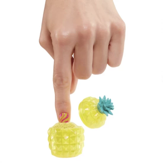 Set papusa cu accesorii L.O.L. Surprise! OMG Sweet Nails Pinky Pops Fruit Shop