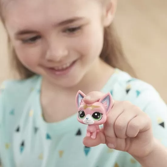 Set 7 figurine Littlest Pet Shop animalute norocoase - Bal de cristal Set 7 figurine Littlest Pet Shop animalute norocoase - Bal de cristal