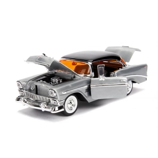 Macheta metalica Chevy Bel Air 1956 scara 1:24