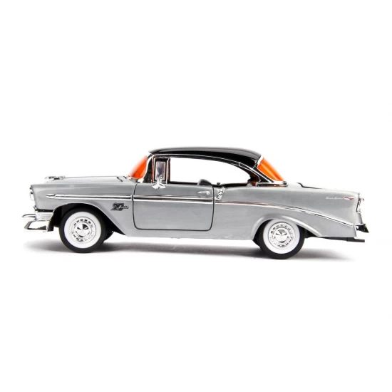 Macheta metalica Chevy Bel Air 1956 scara 1:24