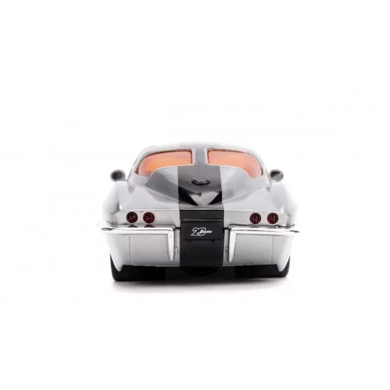 Macheta metalica Chevy Corvette 1963 scara 1:24 Macheta metalica Chevy Corvette 1963 scara 1:24