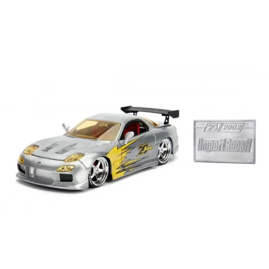 Macheta metalica Mazda RX7 1993 scara 1:24 Macheta metalica Mazda RX7 1993 scara 1:24