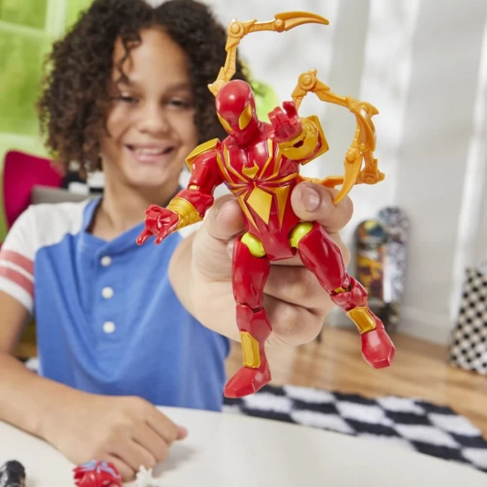 Figurina Iron Spider Marvel Avengers Mix Mashers cu accesorii 12 cm Figurina Iron Spider Marvel Avengers Mix Mashers cu accesorii 12 cm