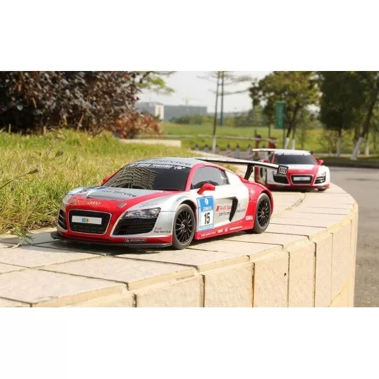 Masina cu telecomanda Audi R8 LMS performance scara 1:18 Masina cu telecomanda Audi R8 LMS performance scara 1:18