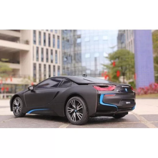 Masina cu telecomanda BMW I8 scara 1:18 Masina cu telecomanda BMW I8 scara 1:18