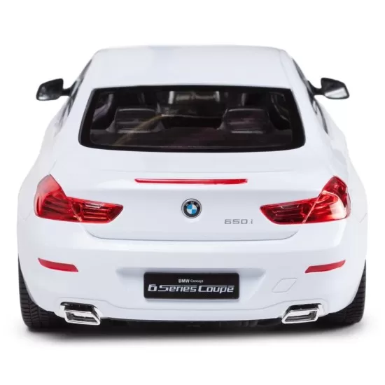Masina cu telecomanda BMW seria 6 alb cu scara 1:14 Masina cu telecomanda BMW seria 6 alb cu scara 1:14