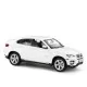Masina cu telecomanda BMW X6 alba cu scara 1:14 Masina cu telecomanda BMW X6 alba cu scara 1:14
