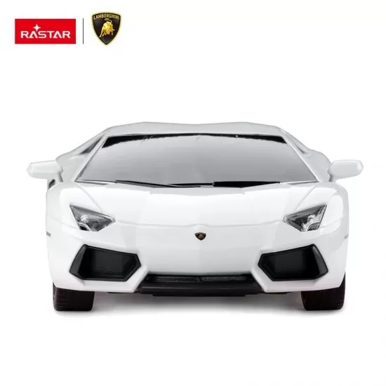 Masina cu telecomanda Lamborghini Aventador alb scara 1:24 Masina cu telecomanda Lamborghini Aventador alb scara 1:24