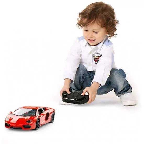 Masina cu telecomanda Lamborghini Aventador rosu scara 1:24 Masina cu telecomanda Lamborghini Aventador rosu scara 1:24