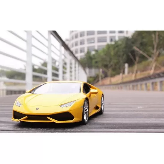 Masina cu telecomanda Lamborghini LP610-4 galbena scara 1:14 Masina cu telecomanda Lamborghini LP610-4 galbena scara 1:14