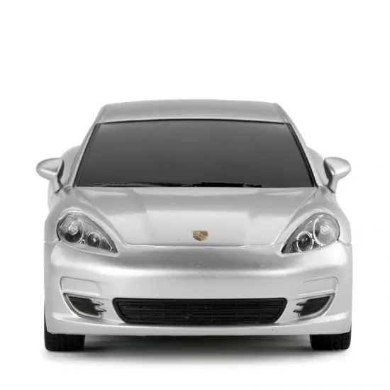 Masina cu telecomanda Porsche Panamera alb cu scara 1: 24 Masina cu telecomanda Porsche Panamera alb cu scara 1: 24