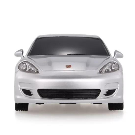 Masina cu telecomanda Porsche Panamera argintiu cu scara 1:24 Masina cu telecomanda Porsche Panamera argintiu cu scara 1:24