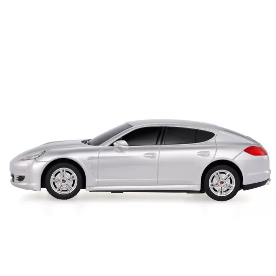 Masina cu telecomanda Porsche Panamera argintiu cu scara 1:24 Masina cu telecomanda Porsche Panamera argintiu cu scara 1:24