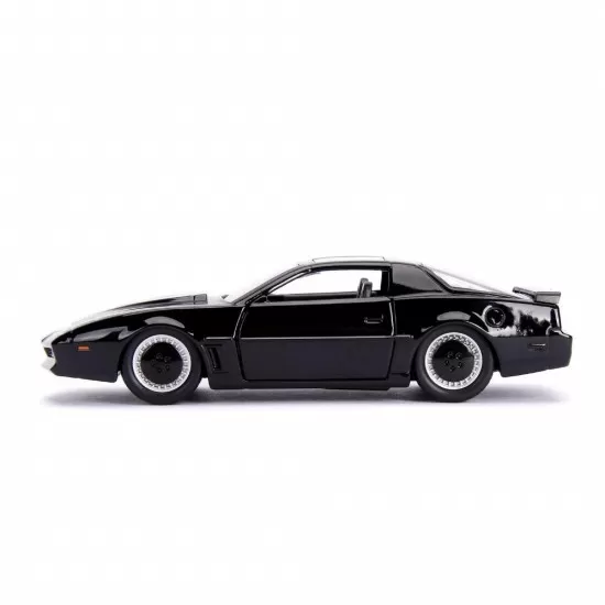 Masinuta metalica Kitt Knight Rider scara 1:32 Masinuta metalica Kitt Knight Rider scara 1:32