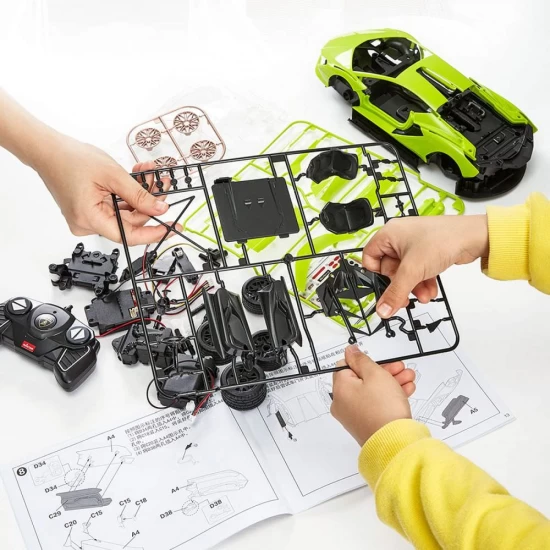 Set cuburi constructie masinuta cu telecomanda Lamborghini Sian FKP 37 scara 1:18 Rastar 72 piese