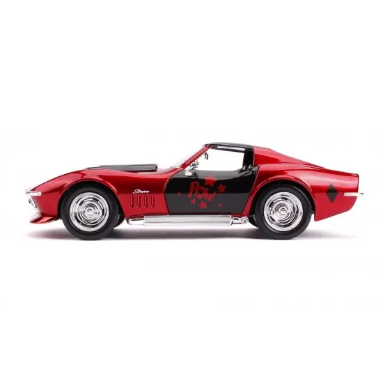 Masinuta din metal Harley Quinn 1969 Chevy Corvette scara 1:24