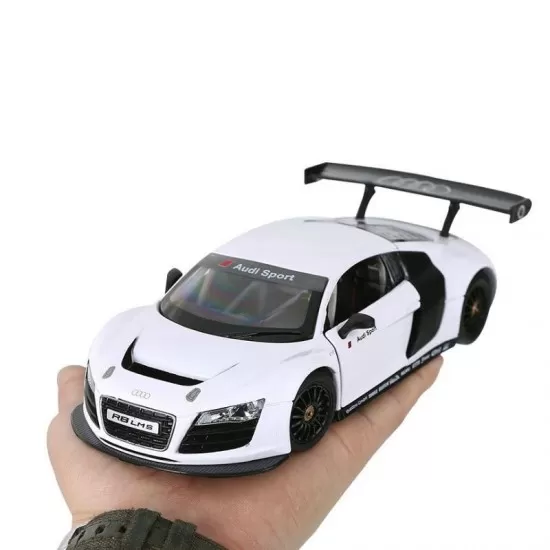 Masinuta metalica Audi R8 alb scara 1:24 Masinuta metalica Audi R8 alb scara 1:24
