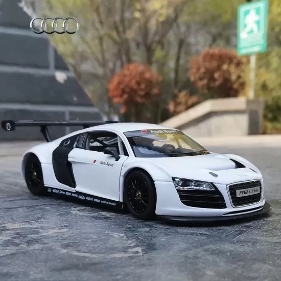 Masinuta metalica Audi R8 alb scara 1:24 Masinuta metalica Audi R8 alb scara 1:24