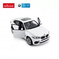 Masinuta metalica BMW X6M alb scara 1:24