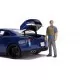 Masinuta metalica cu figurina Fast and Furious Nissan Skyline scara 1:18