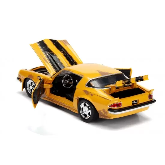 Masinuta metalica Transformers 1977 Chevy Camaro scara 1:24 Masinuta metalica Transformers 1977 Chevy Camaro scara 1:24