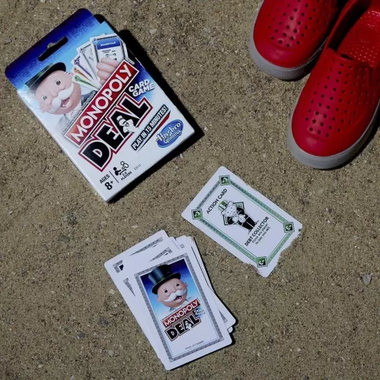 Joc cu carti Monopoly Deal