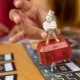 Joc Monopoly pentru cei care nu stiu sa piarda Joc Monopoly pentru cei care nu stiu sa piarda