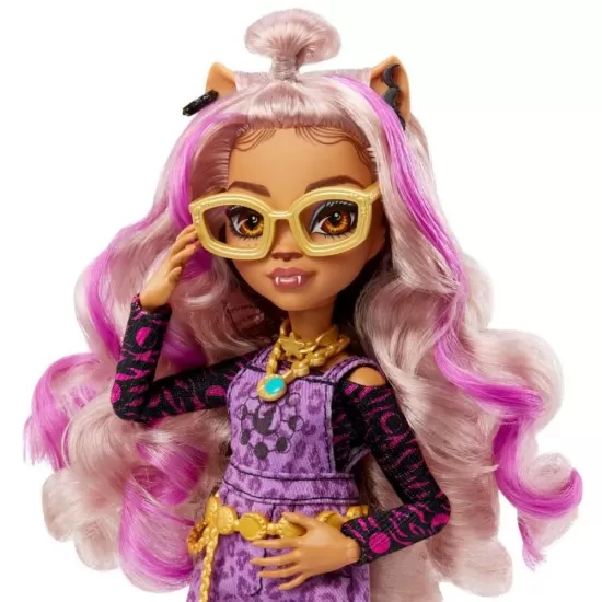 Papusa Monster High Clawdeen Wolf cu animalut si accesorii Papusa Monster High Clawdeen Wolf cu animalut si accesorii