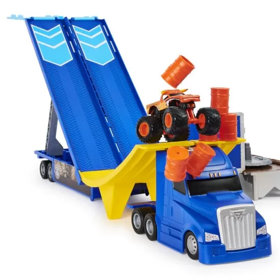 Set de joaca camionul convertibil in arena Monster Jam Set de joaca camionul convertibil in arena Monster Jam