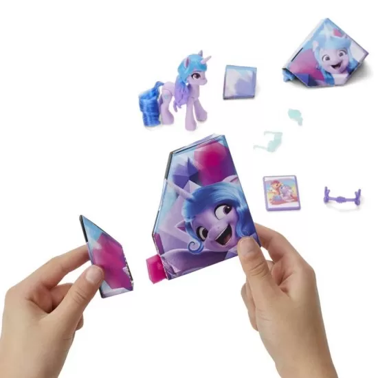 Figurina My Little Pony Cutie Mark Magic Izzy Moonbow 7.5 cm