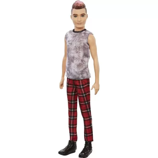 Papusa baiat Barbie Fashionistas cu tinuta punk Papusa baiat Barbie Fashionistas cu tinuta punk