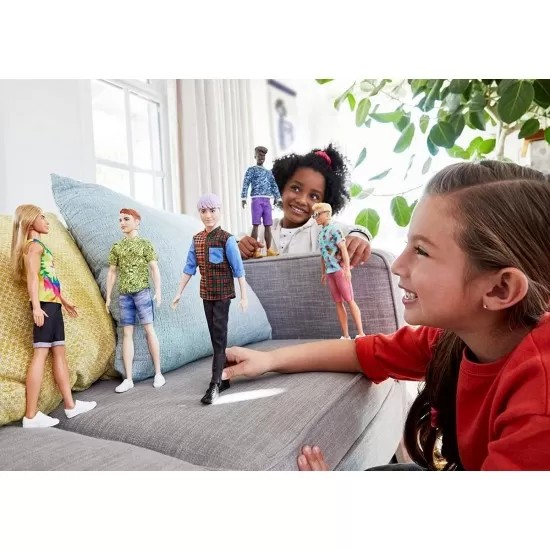 Papusa Ken Barbie Fashionistas Pink Hairstyle Papusa Ken Barbie Fashionistas Pink Hairstyle