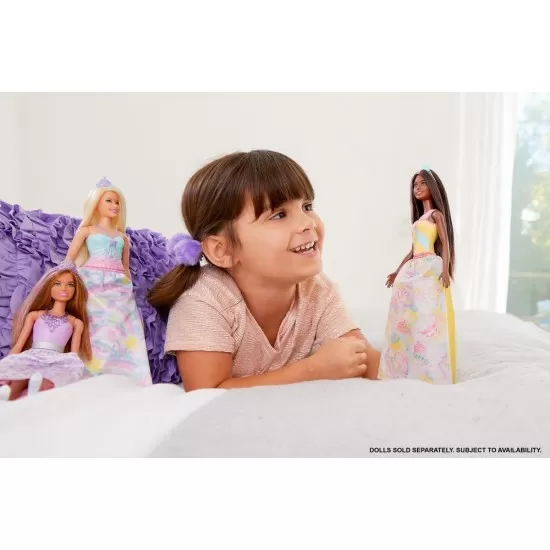 Papusa Barbie Dreamtopia printesa cu suvita roz Papusa Barbie Dreamtopia printesa cu suvita roz