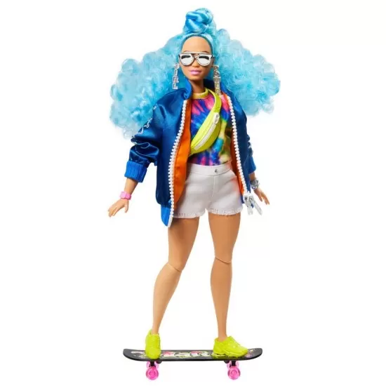 Papusa Barbie Extra Style cu par albastru carliontat
