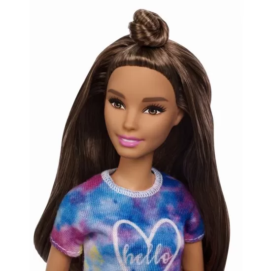 Papusa Barbie Fashionistas - Adolescenta bruneta Papusa Barbie Fashionistas - Adolescenta bruneta