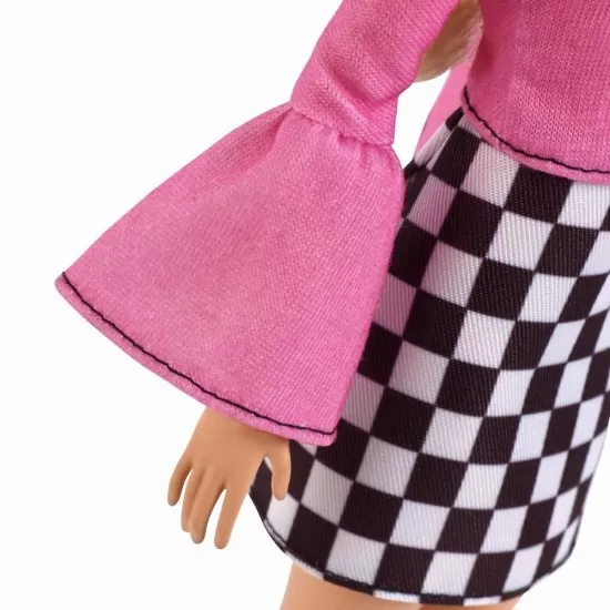 Papusa Barbie Fashionistas - Blonda cu ochelari Papusa Barbie Fashionistas - Blonda cu ochelari
