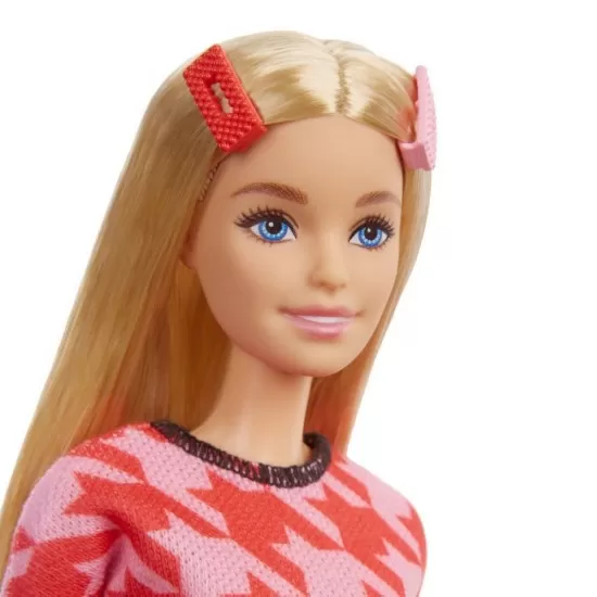 Papusa Barbie Fashionistas blonda cu tinuta casual roz Papusa Barbie Fashionistas blonda cu tinuta casual roz
