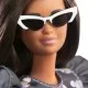 Papusa Barbie Fashionistas bruneta cu rochita gri Papusa Barbie Fashionistas bruneta cu rochita gri