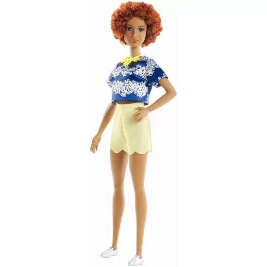 Papusa Barbie Fashionistas creata cu hainute de schimb