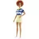 Papusa Barbie Fashionistas creata cu hainute de schimb