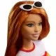 Papusa Barbie Fashionista cu fustita si tricou curcubeu Papusa Barbie Fashionista cu fustita si tricou curcubeu