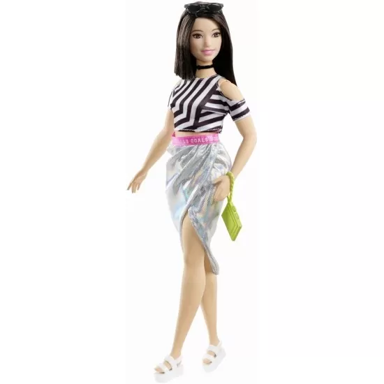 Papusa Barbie Fashionistas bruneta cu tinuta de schimb Papusa Barbie Fashionistas bruneta cu tinuta de schimb