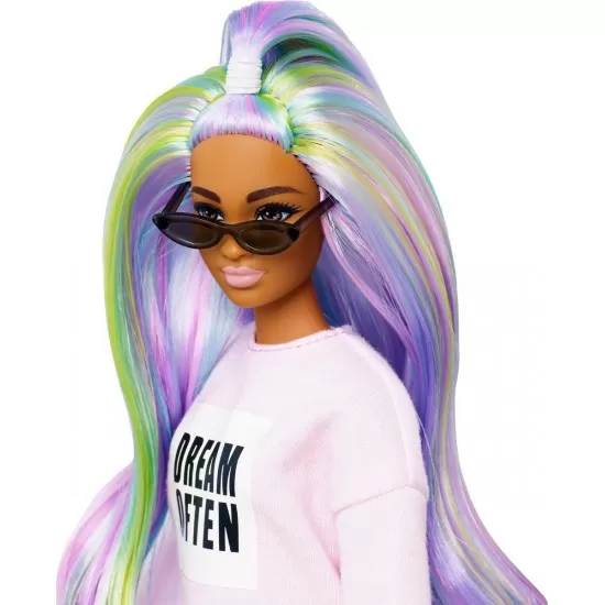 Papusa Barbie Fashionista cu rochita roz Dream Often Papusa Barbie Fashionista cu rochita roz Dream Often